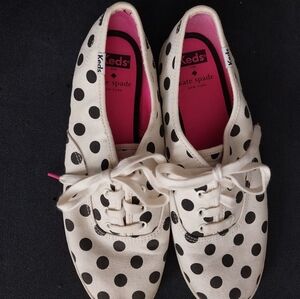 Keds Women's Blac k& White Polka Dot Sneakers Size 8.5 Pre-Loved Excellent Cond.